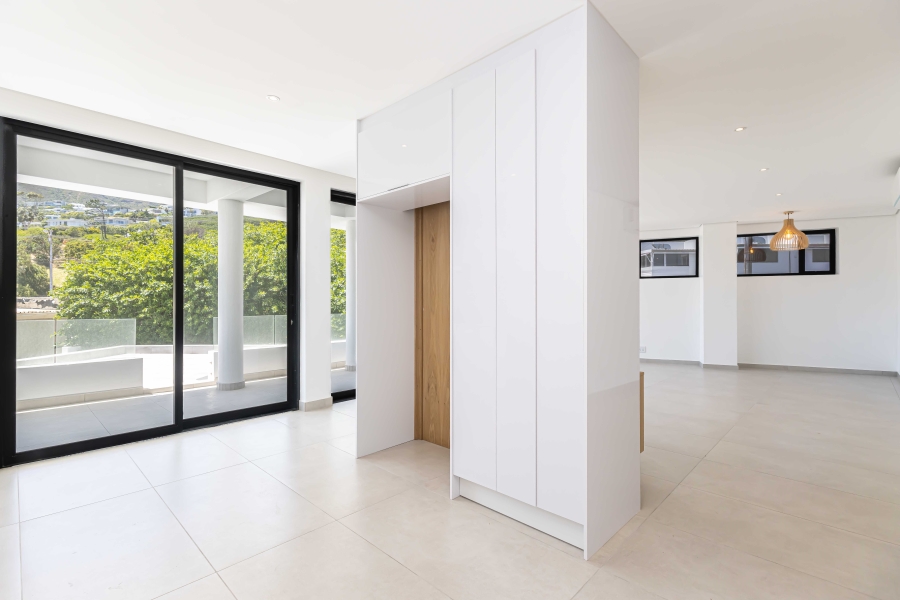 To Let 3 Bedroom Property for Rent in Camps Bay Western Cape